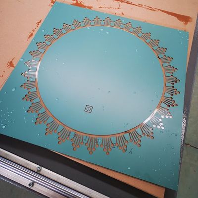 Op maat gemaakte aanvraag universele gravure machine voor glas in slimme badkamer