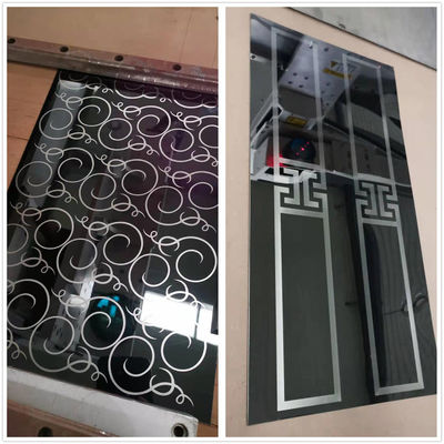 Chinese Laser Decorative Etching Machine Fiber in Pakistan Aanpassing voor medaillegravering