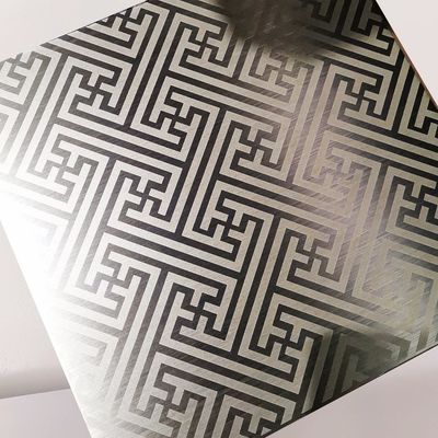 Aanpassing van roestvrij staal laser etsen machine voor lift deur decoratie