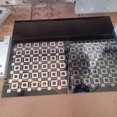 Metalen lasergraveringsmachine met onzichtbaar laserzicht